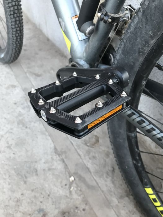 Cannondale catalyst 1