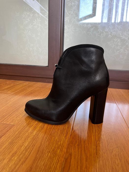 Ghete piele dama