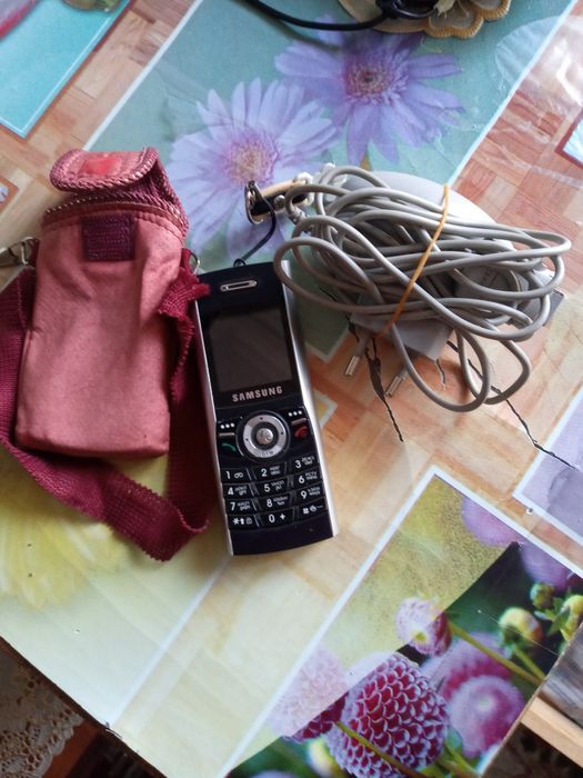 Продам сотка Самсунг