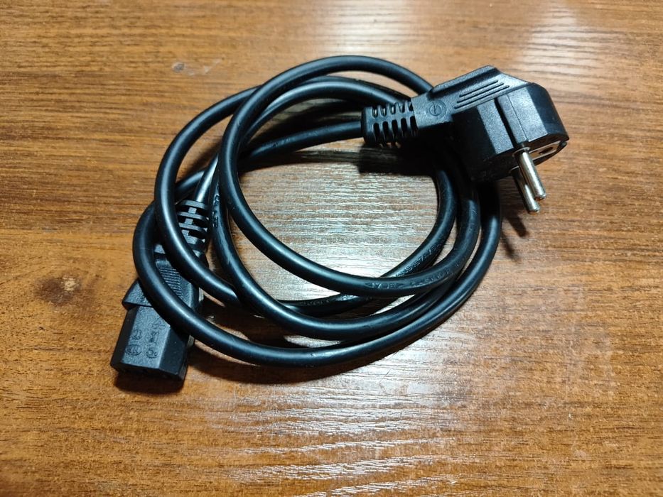 Кабели питания на продажу