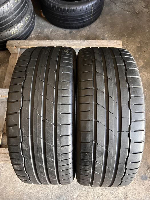 2 anvelope vara 235/45/19 , Hankook , DOT 2021