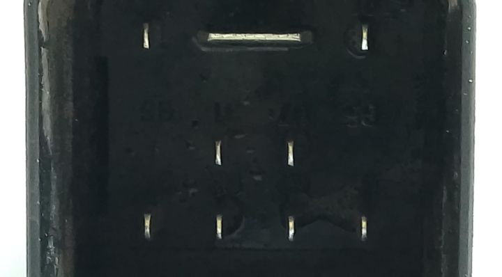 Releu bujii Bosch 0281003038 / 038907281D Volkswagen VW Passat B6 ser