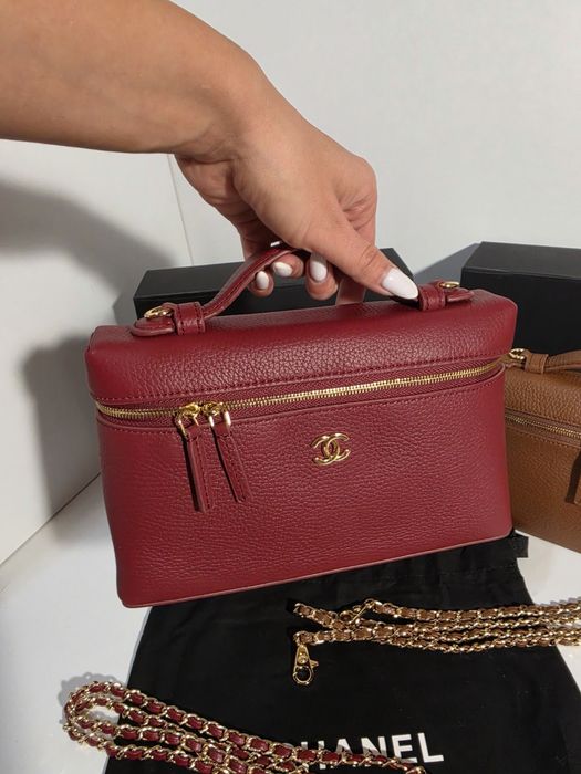 Дамска чанта Chanel Lunch Box 26C Red