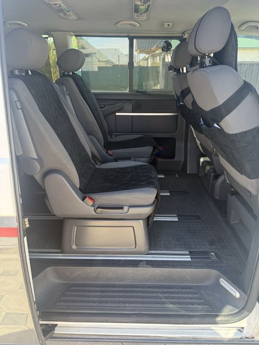 Продам автомобиль марки VW multivan