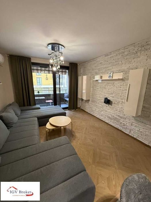 Дава се под наем Тристаен апартамент в София, Студентски град - 98 кв.м за 1097.01 € - Снимка #1