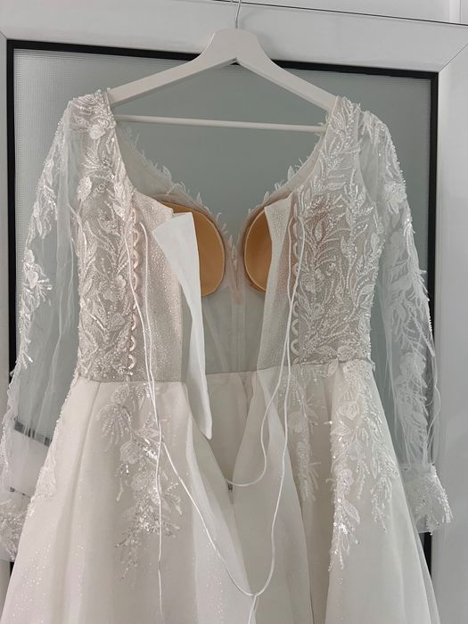 vand rochie de mireasa