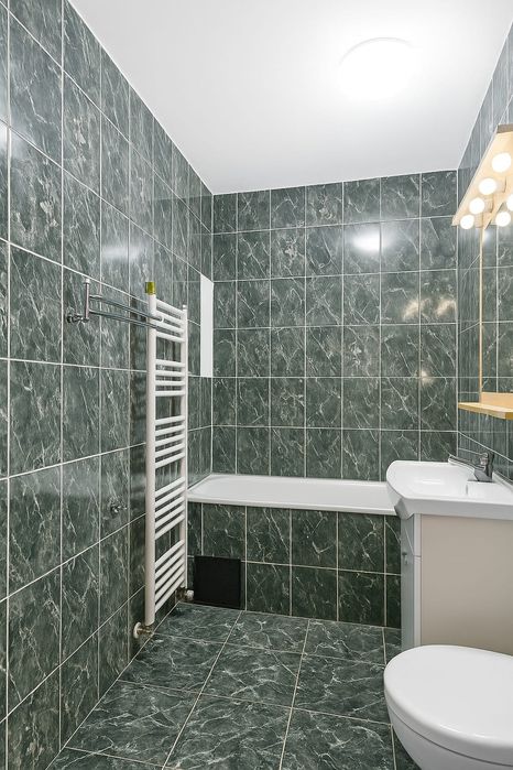 VÂND Apartament 3 Camere