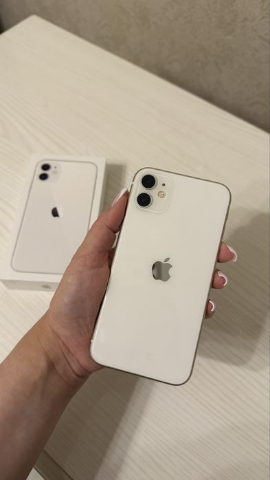 Продам iPhone 11 128 GB White