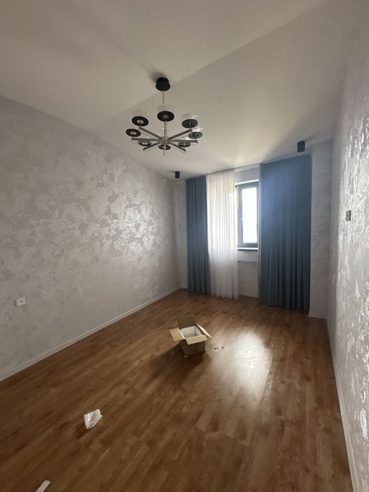 Zamona toyxona Kvartira Квартира