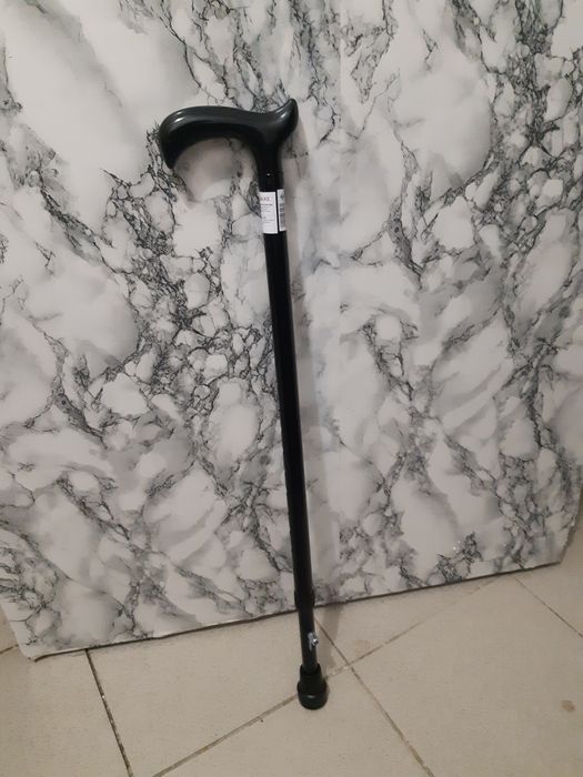 Трость , с устройством против скольжения