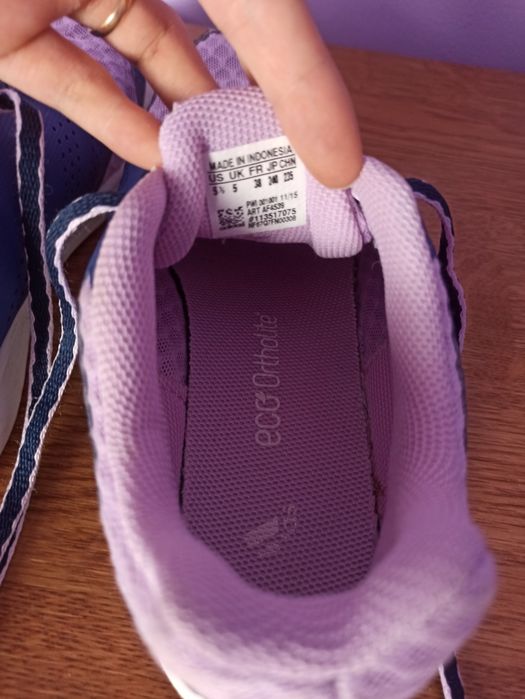Pantofi sport Adidas mărimea 38