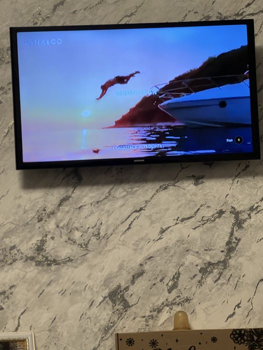 Продам телевизор