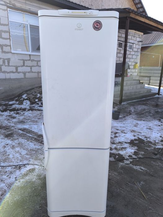 Холодильник с доставкой