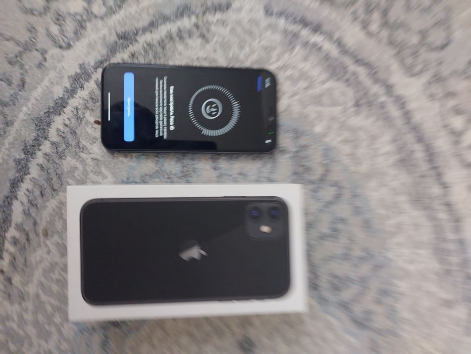 Айфон 11           .