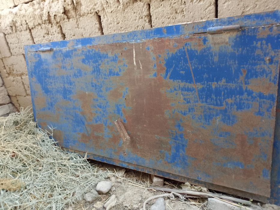 Темір есік сатылады