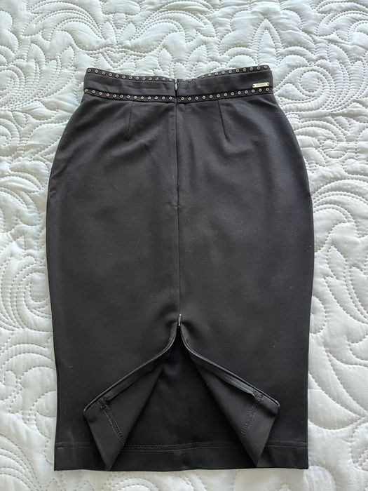 Нова Пола Guess размер S