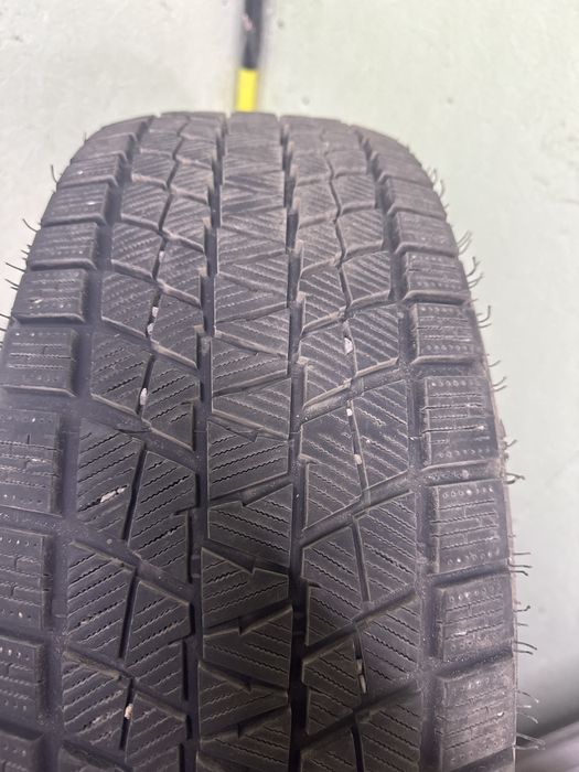 Продам Зимние шины