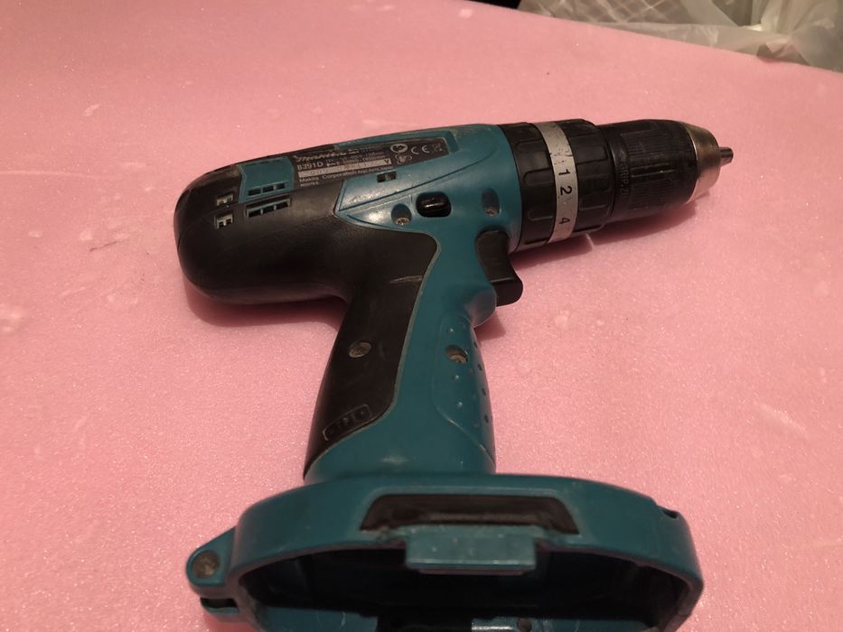 Vand Makita 8391D