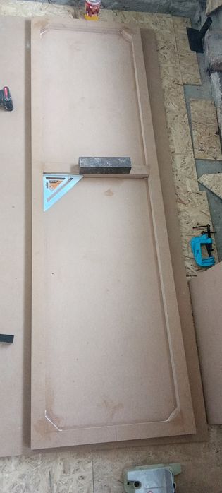 Дверь под скрытые петли