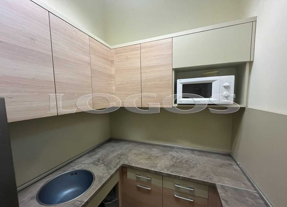 Дава се под наем Офис в Варна, Бриз - 222 кв.м за 2213.91 € - Снимка #11
