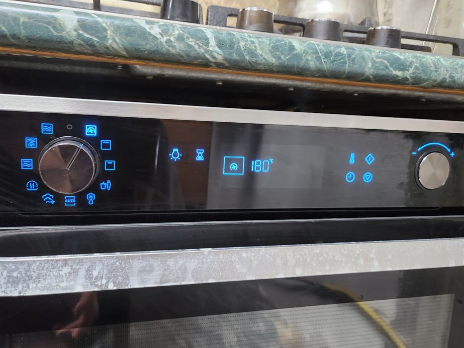 Луговой шкаф Samsung