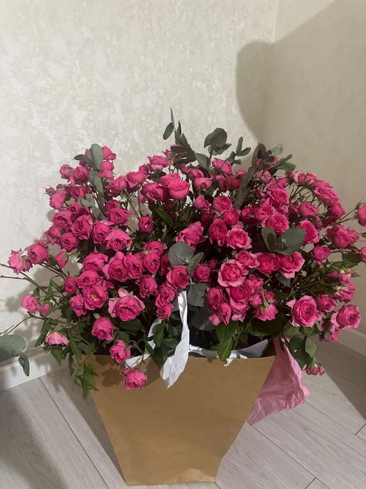 Продам букет живых цветов