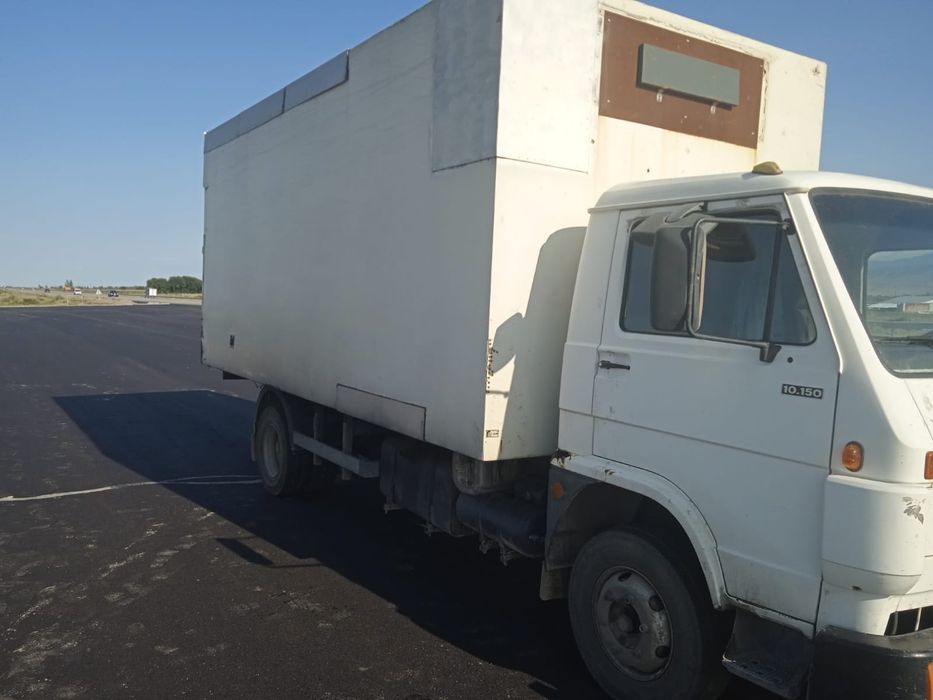 Грузовая машина продается