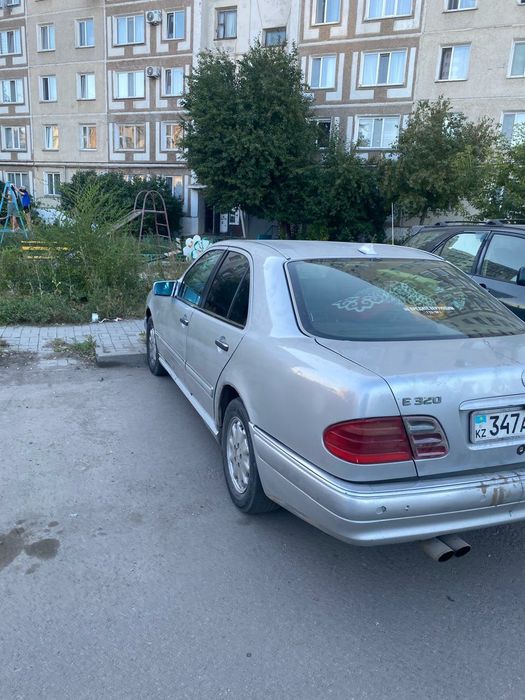 Продам мерседес W210