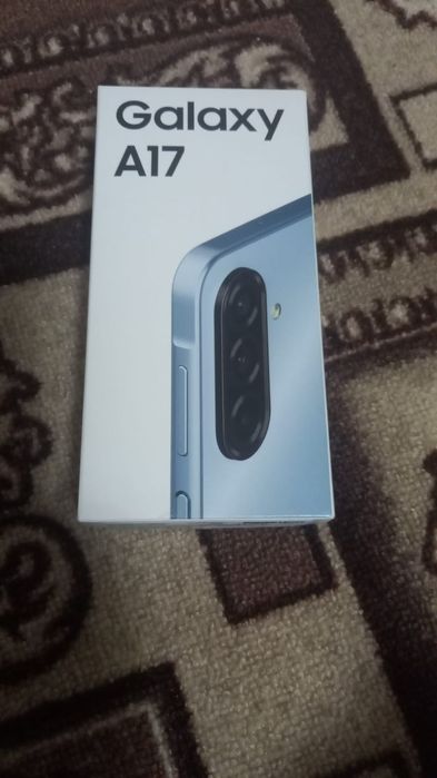 Самсунг А17 новый продам