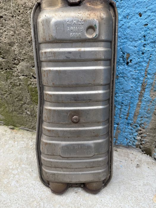 Резонатор от мерс 211