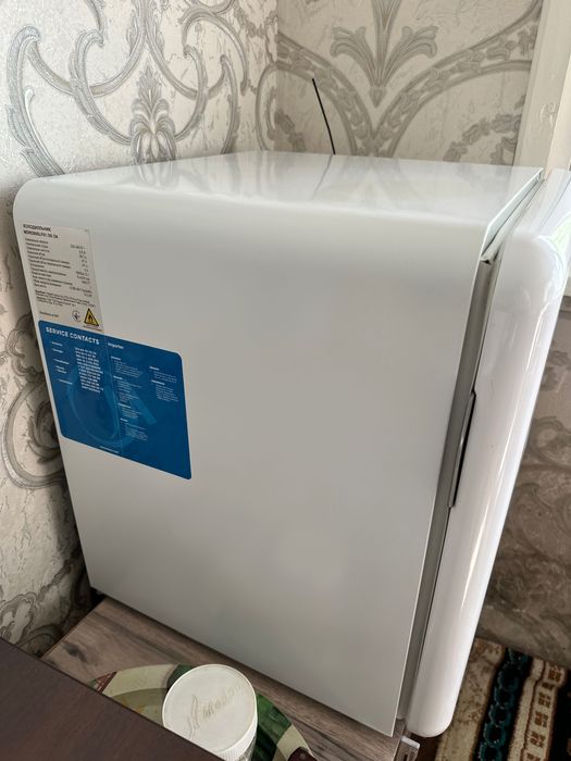Мини холодильник Midea. Доставка есть