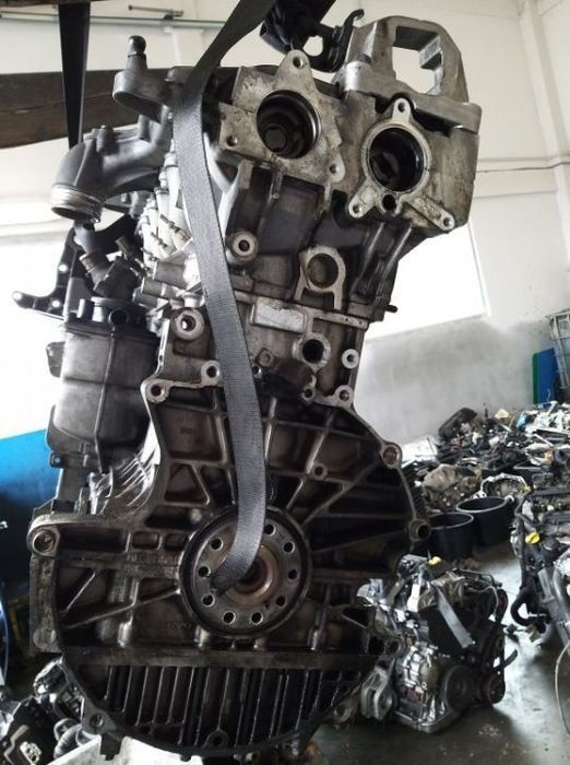 Motor 2.4 d5 xc awd d5244t volvo xc70 cross country 295 v70 2 285 s80 1 184 s60 1 384