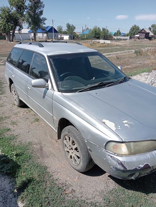 Субару легаси универсал