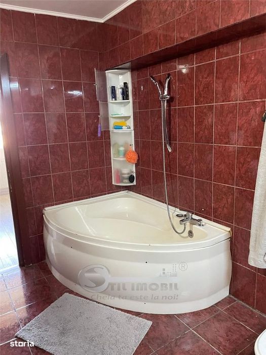 Apartament 100 mp, Bulevardul Nicolina – Rond Vechi, mobilat și utilat