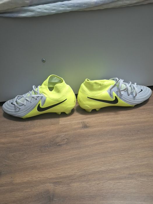 Nike Phantom Luna 2 Pro FG