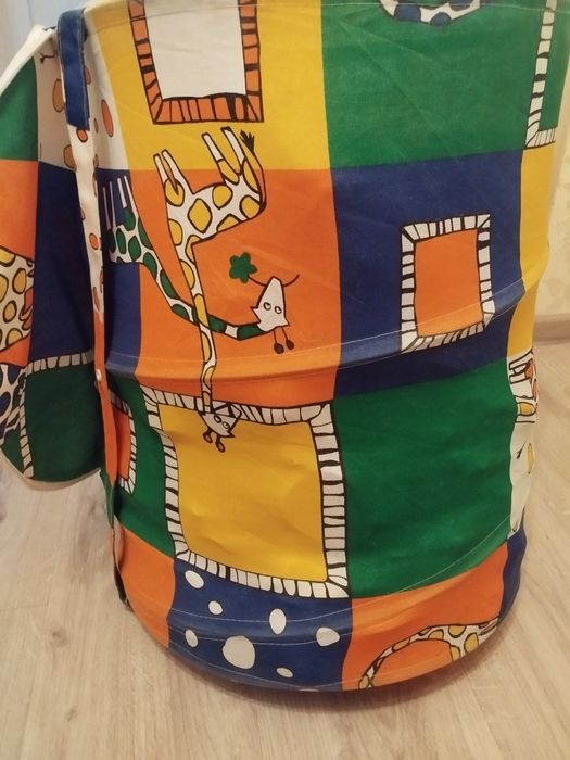 8 киллограм игрушек