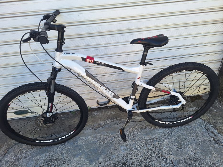 Алум байк 27,5 цола със 27 скорости!