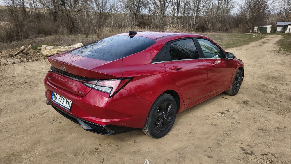 Se vinde Hyundai Elantra CN7 Limited Highway