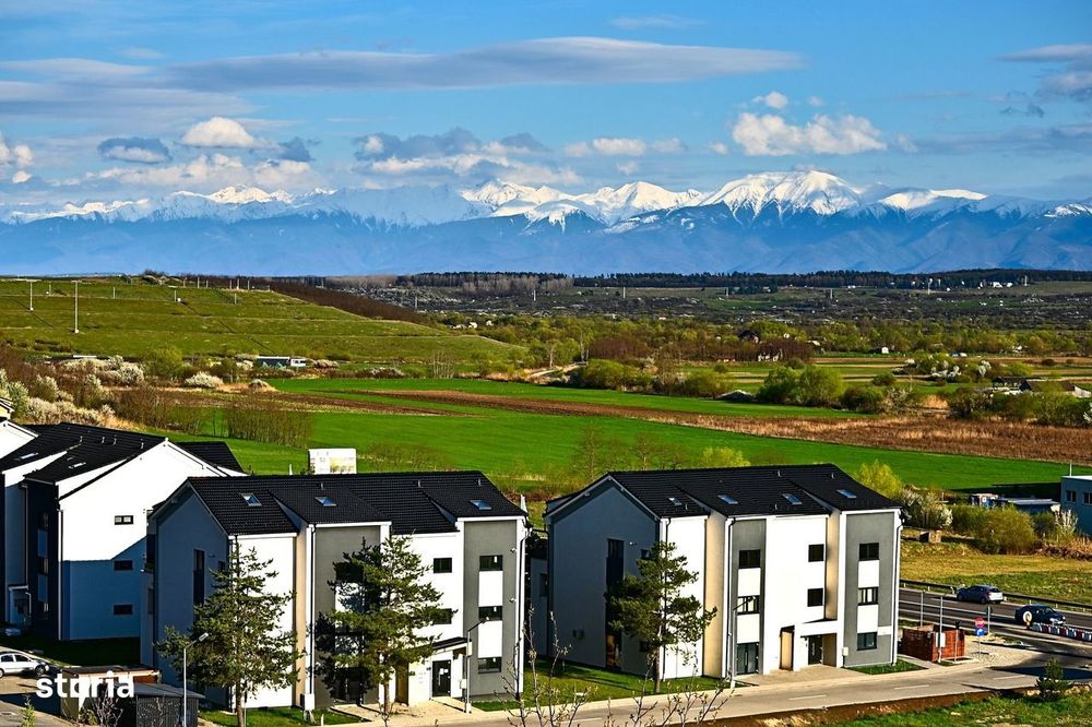 Apartament 2 camere, jaluzele electrice, pret avantajos, terasa, AC