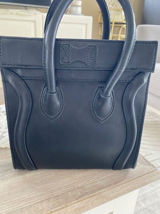 Оригинална чанта Furla и модел на c* eline