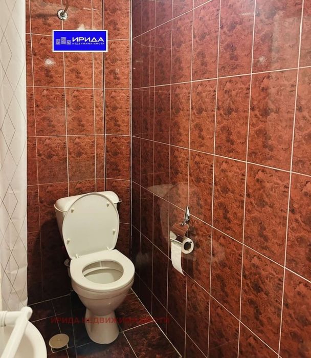 Двустаен апартамент в Гео Милев