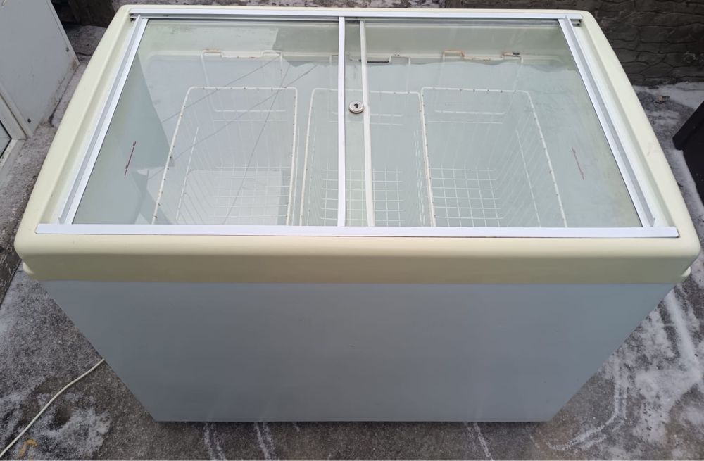 Морозильники продам