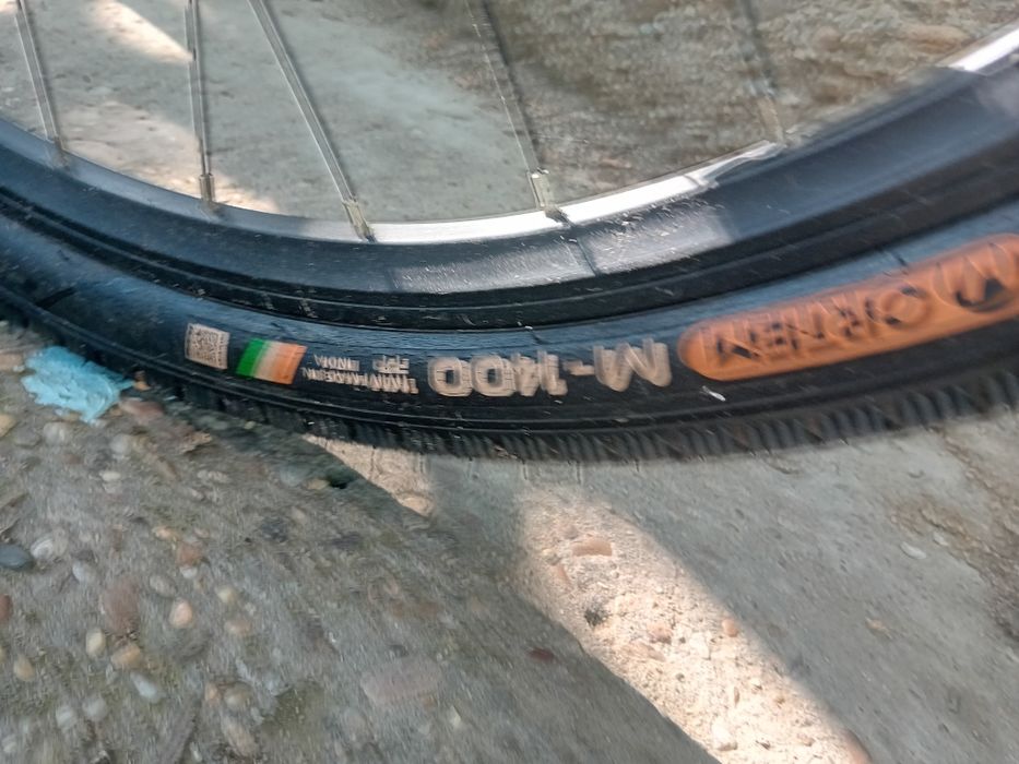 Bicicleta   noua