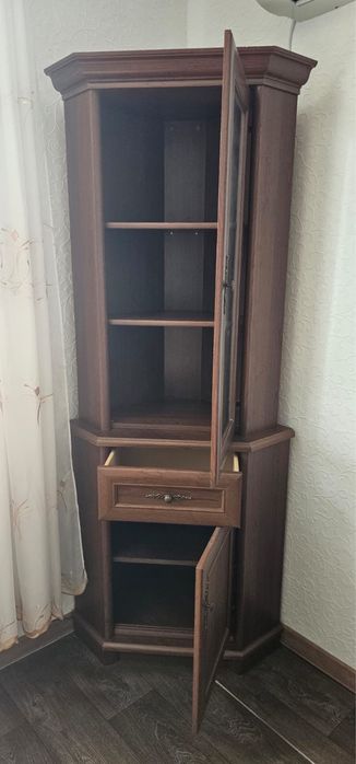 Продам тумба и комод