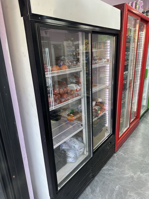 Продам холодильник двухдверный