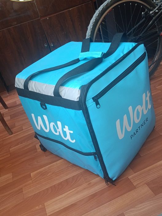 Курьерская суммка Wolt