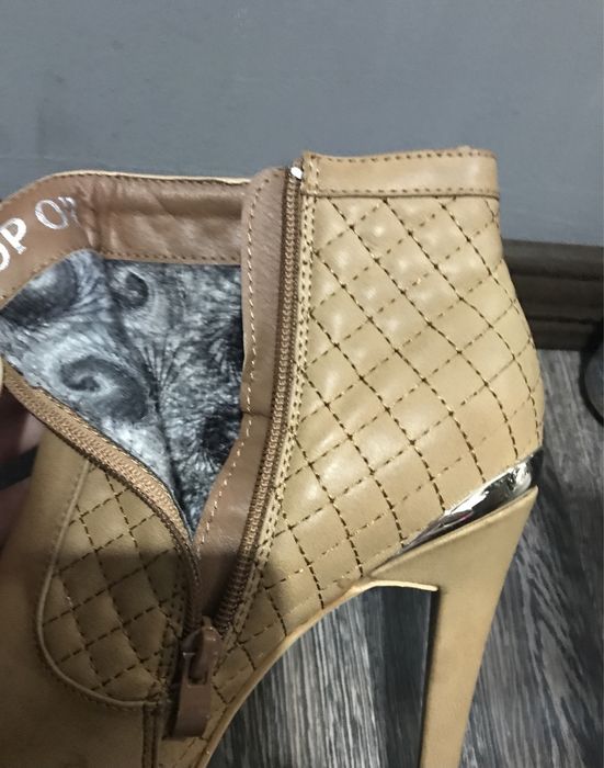 Дамски боти