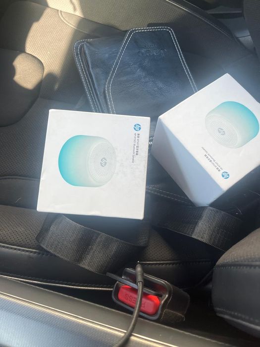 Продам  HP-Bluetooth колонки, 2 штукии