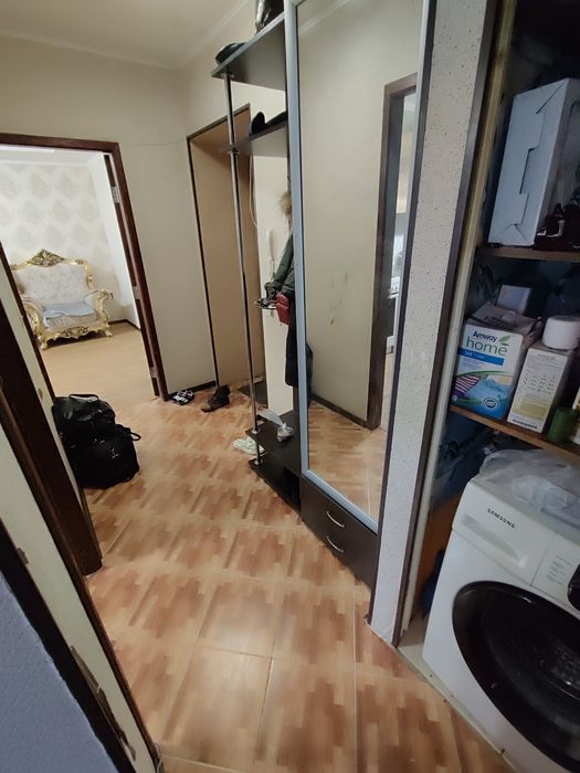 Продается 2-комн (3-21, 1 эт)