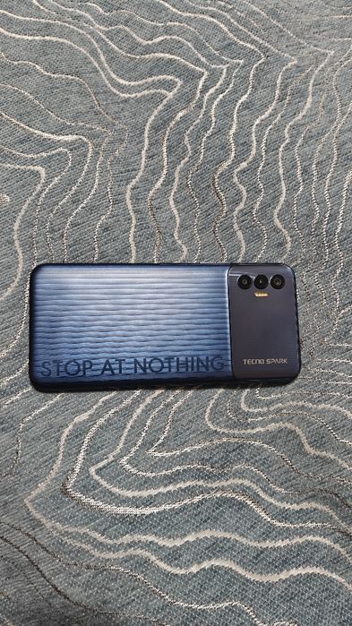 Продаю Телефон Techo Spark 8p 4+2/128gb